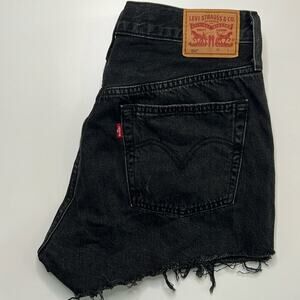 LEVI’s black 501 cut off shorts size 30